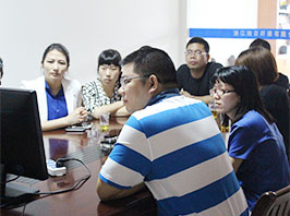 浙江旭日纖維有限公司主要生產和銷售浙江旭日纖維有限公司，冰絲、涼感PE纖維、中分子PE絲、丙綸細旦絲、玉米纖維、PLLA纖維、PLA纖維、玉米纖維FDY、丙綸DTY絲、丙綸超細旦絲、丙綸FDY細旦絲、丙綸絲、丙綸高強絲、丙綸普強絲、高強丙綸絲、丙綸FDY絲、丙綸長絲、超細旦絲